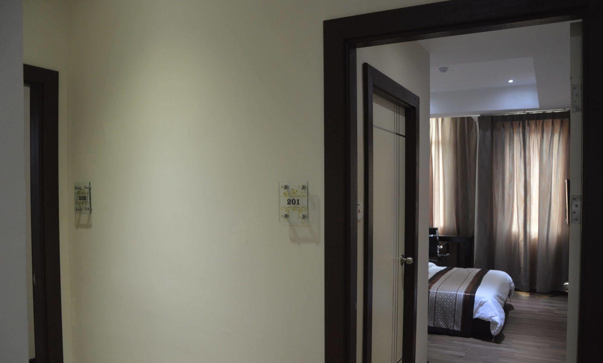 Qu Lin Resident Hotel Sibu Eksteriør billede